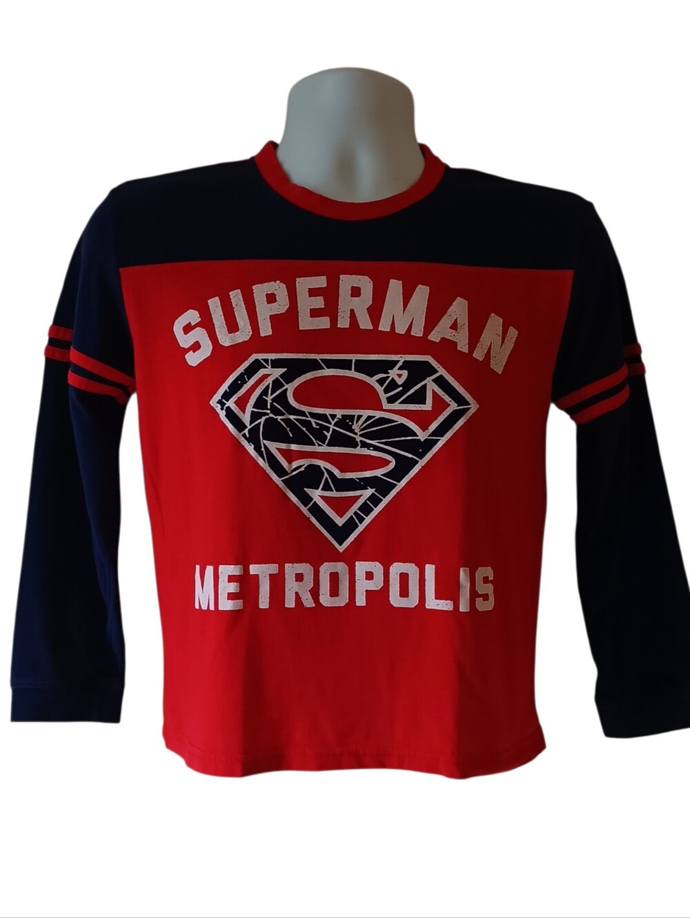 Superman Metropolis boy's red/navy long-sleeve graphic t-shirt size M